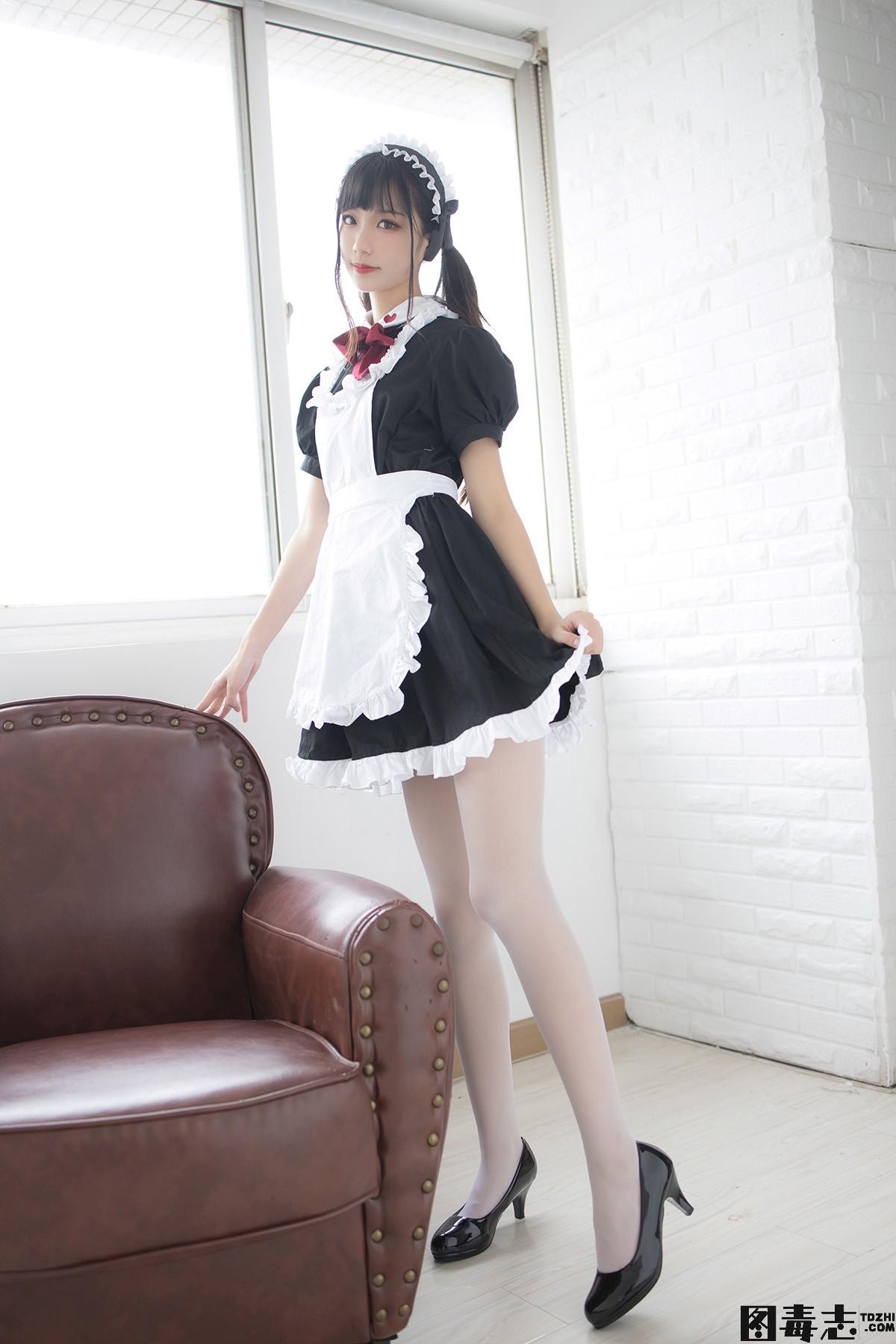 [紧急企划] NO.003 一只喵喵梓 少女白丝女仆秀