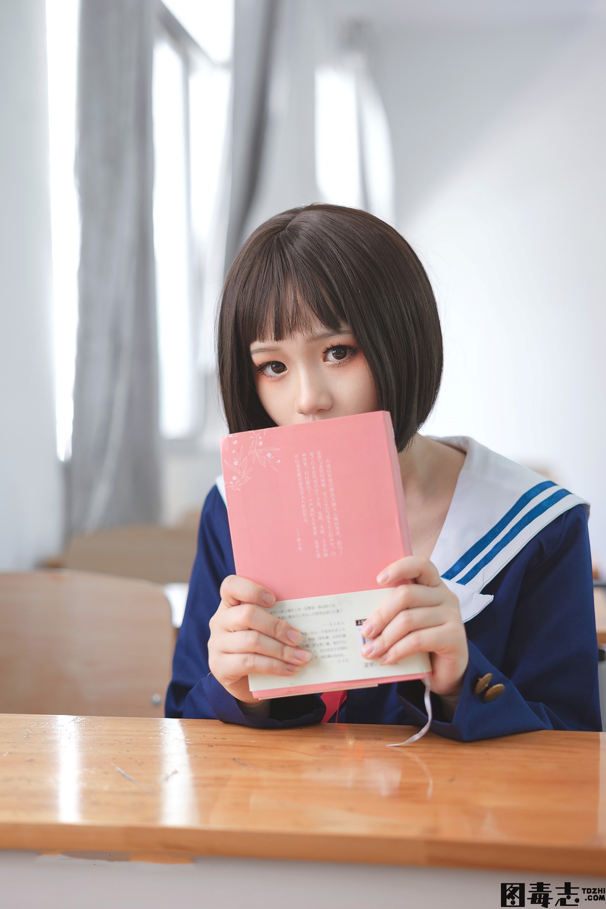 [轻兰映画] Grand.013 半度度度喵 加藤惠校服