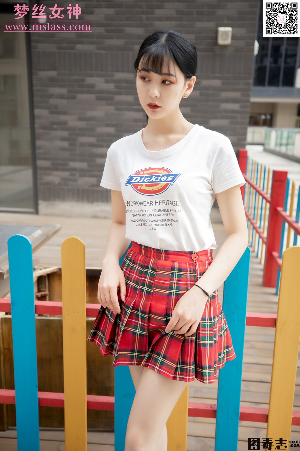 [MSLASS梦丝女神] 2019.09.09 可岚《小白鞋的搭配》