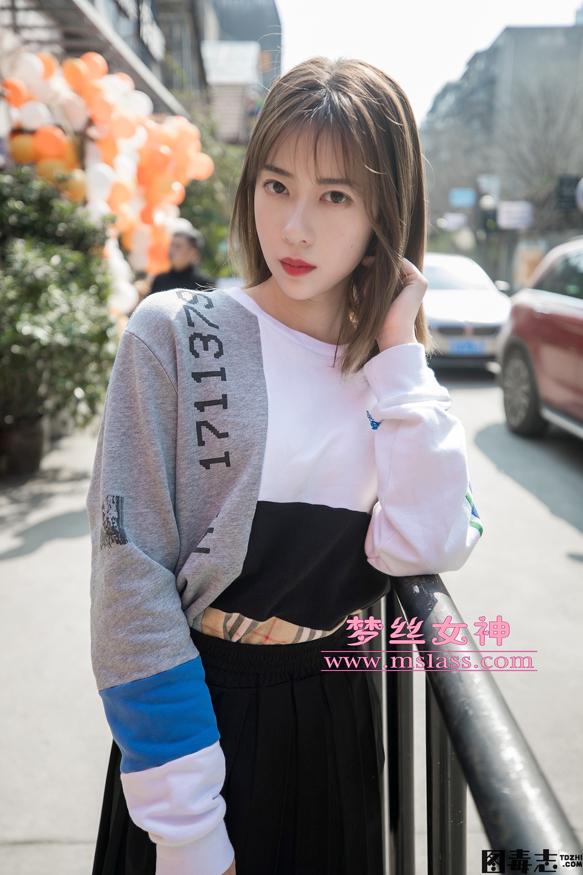 [MSLASS梦丝女神] 2019.05.02 苏沐《笔直细腿》