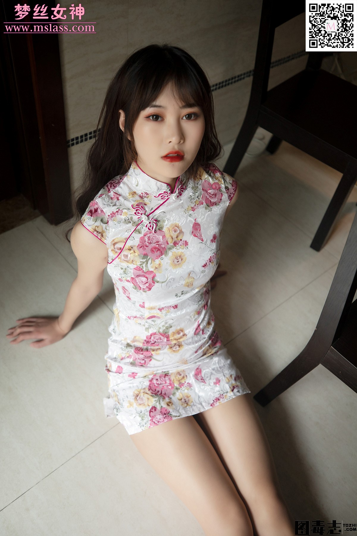 [MSLASS梦丝女神] 2019.11.17 小唐嫣《旗袍包裹》