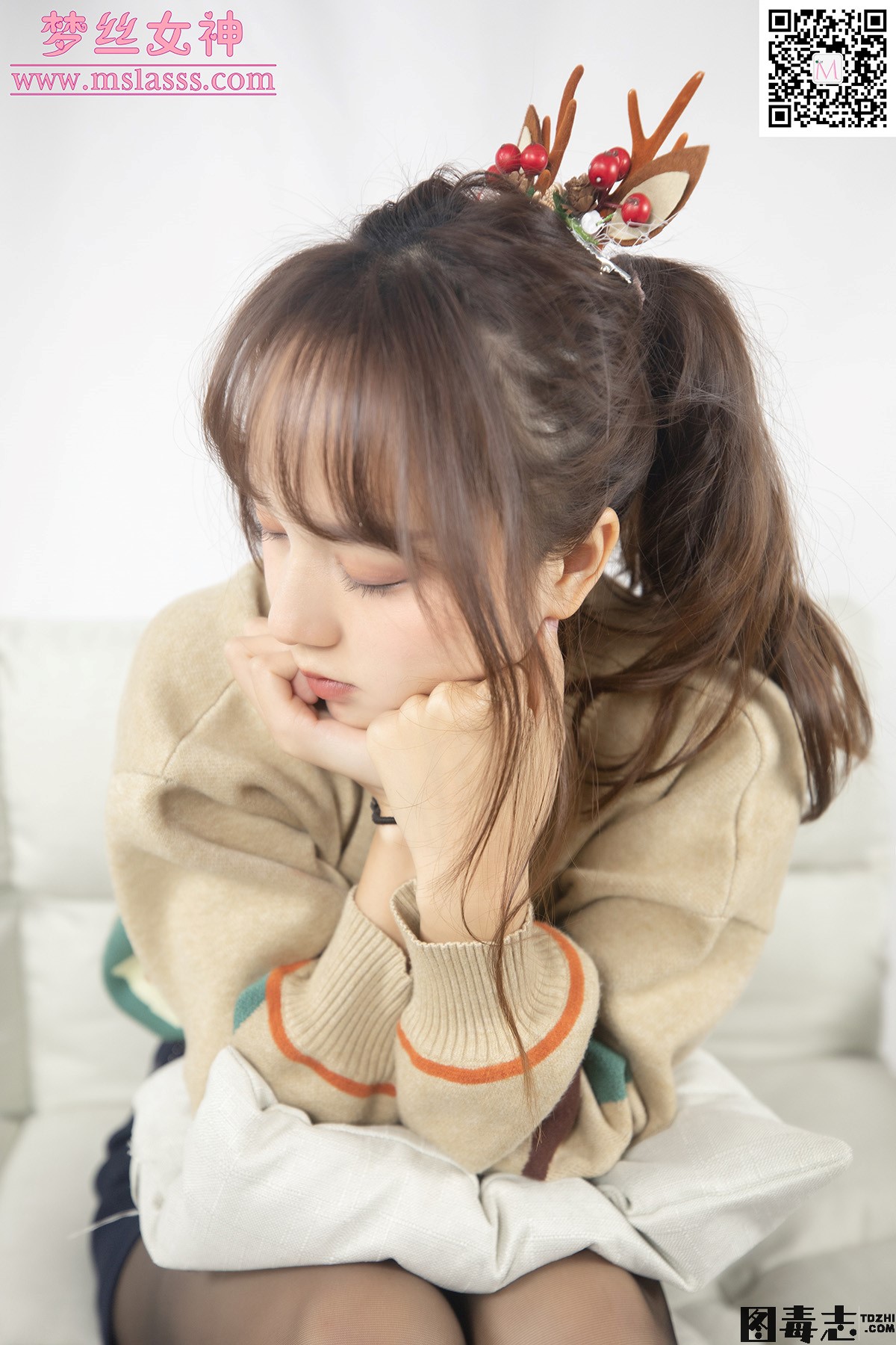 [MSLASS梦丝女神] 2020.01.05 玥玥《黑色迷人》