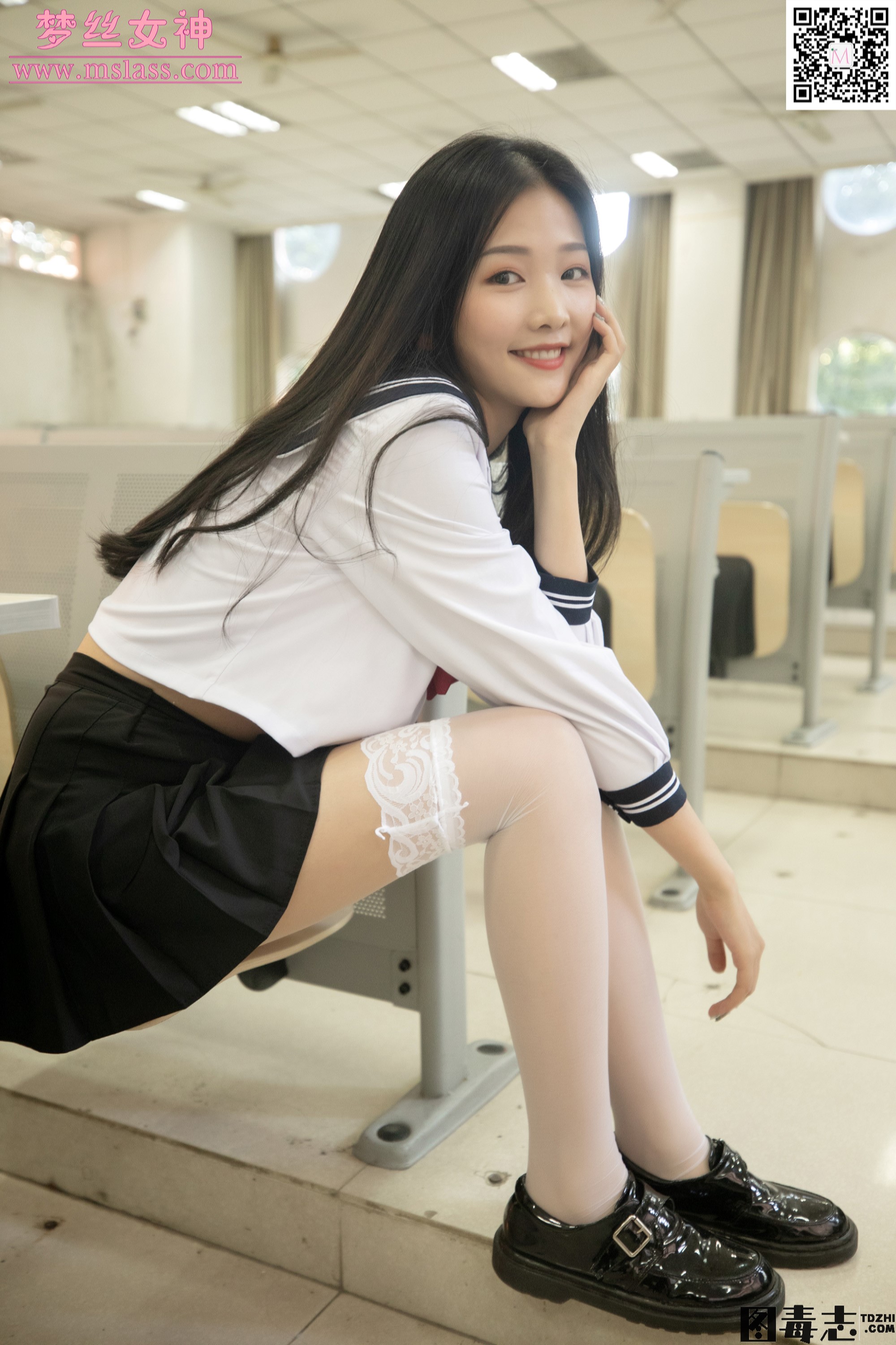 [MSLASS梦丝女神] 2019.10.29 张芷馨《爱笑的少女》