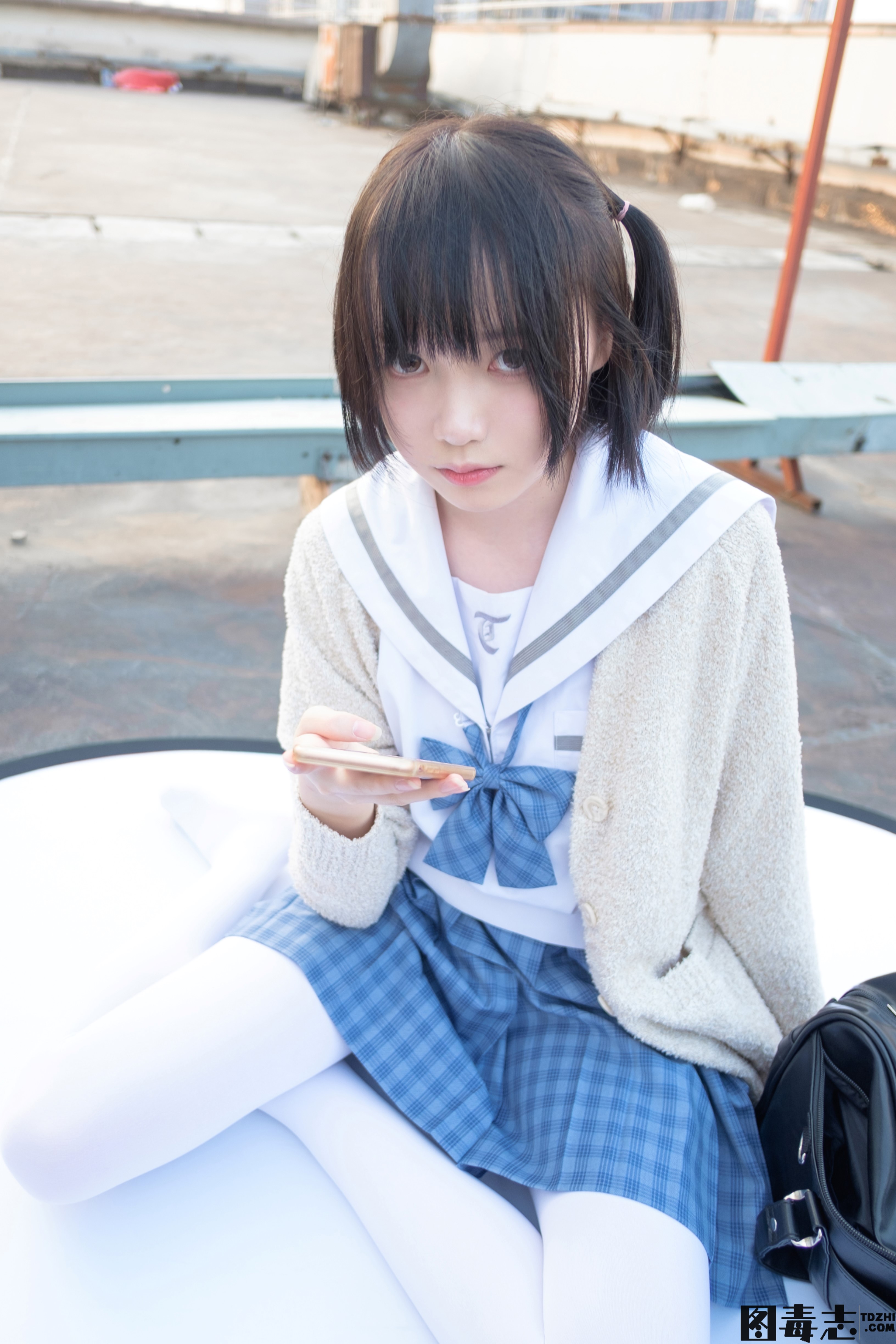 [森萝财团] SSR-001 Aika 天台上的白丝