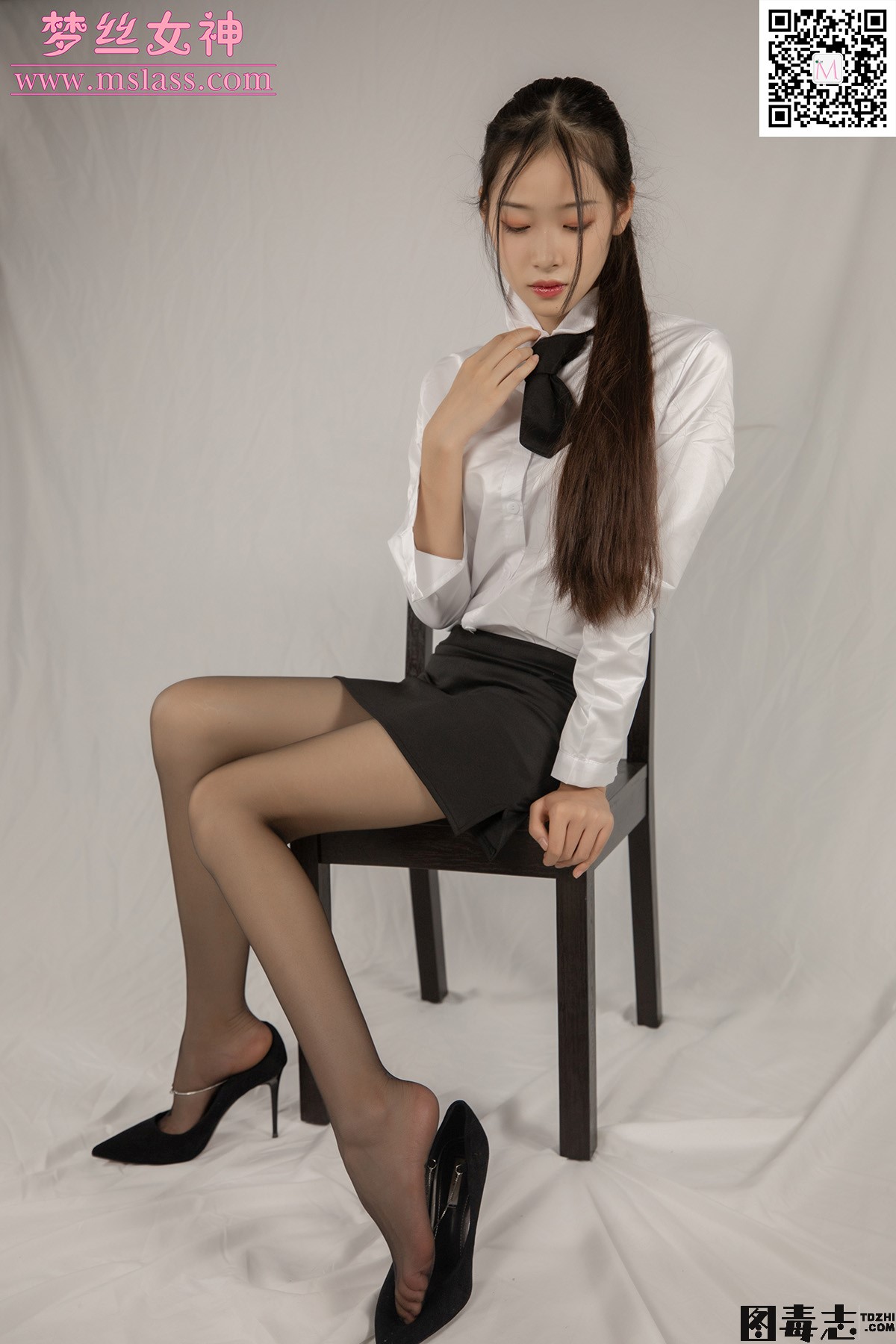 [MSLASS梦丝女神] 2020.08.08 诗琪《OL》