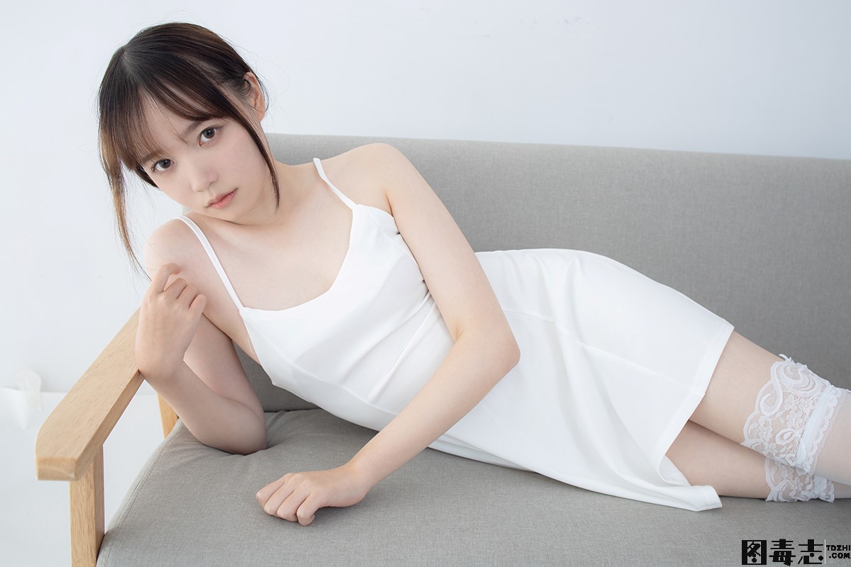 [森萝财团] JKFUN-044 Aika 百圆定制1-5 白色吊带裙