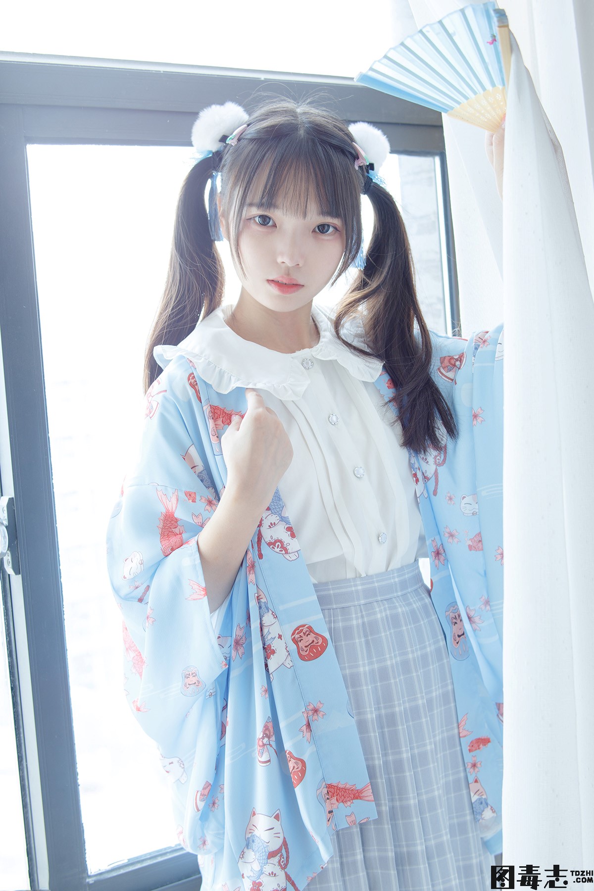 [森萝财团] JKFUN-027 默陌 15D白丝 花里胡哨的民宿