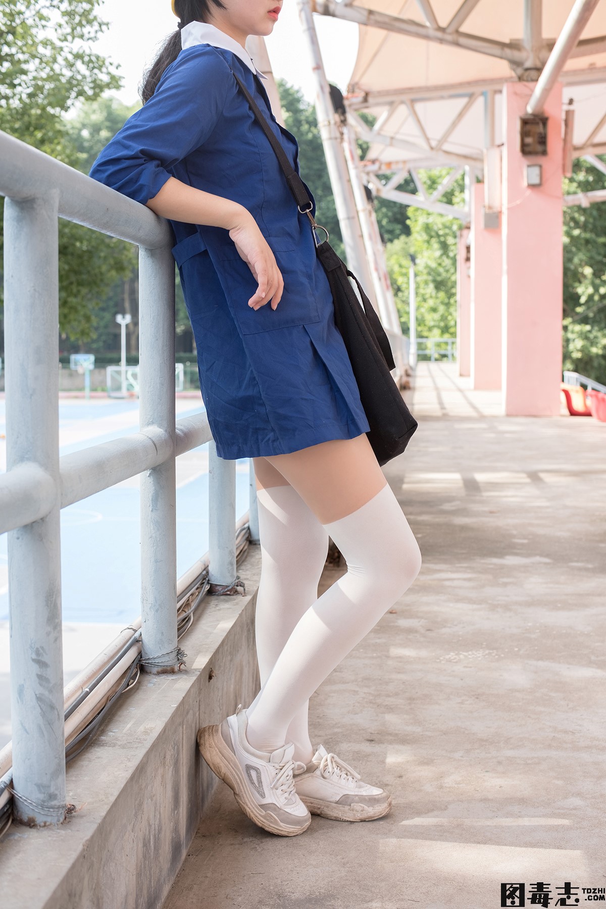 [森萝财团] BETA-018 JK制服白丝外拍