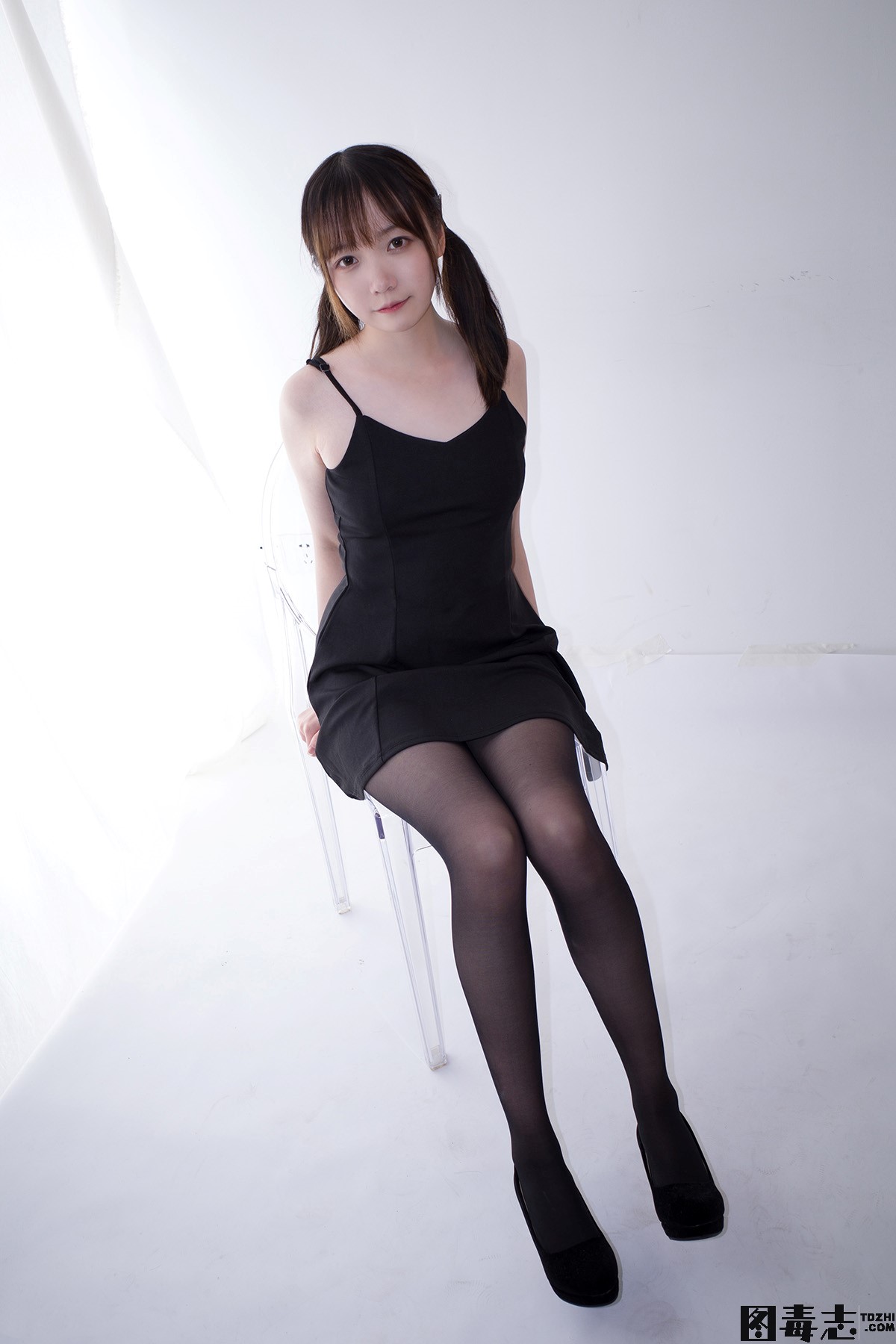 [森萝财团] JKFUN-058 Aika 黑涩现实