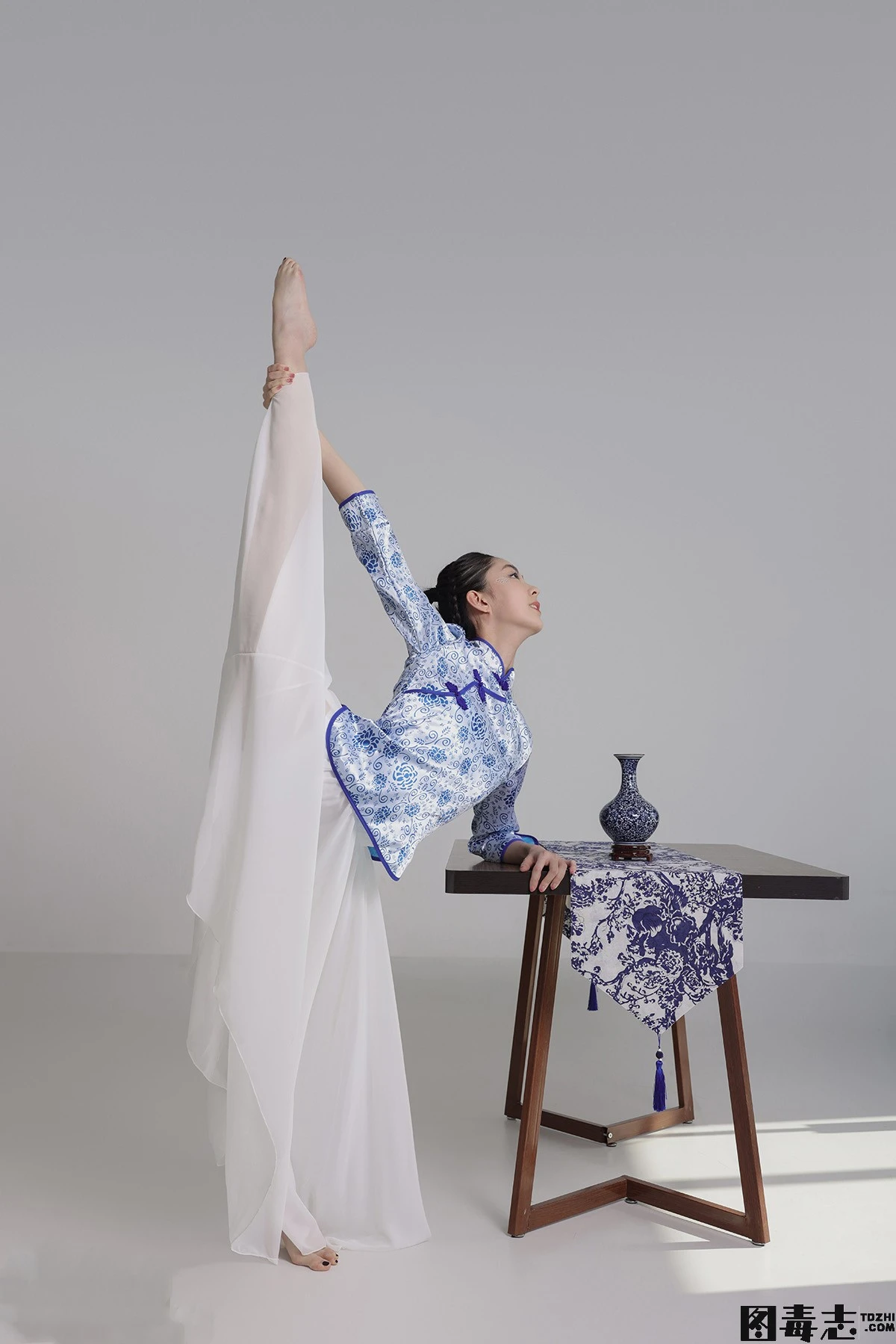 [GALLI嘉丽]舞蹈生日记 – 102 青花瓷 韩玉彤