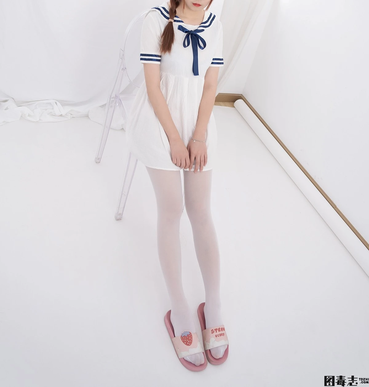 [轻兰映画] HANA.012 白丝玫瑰