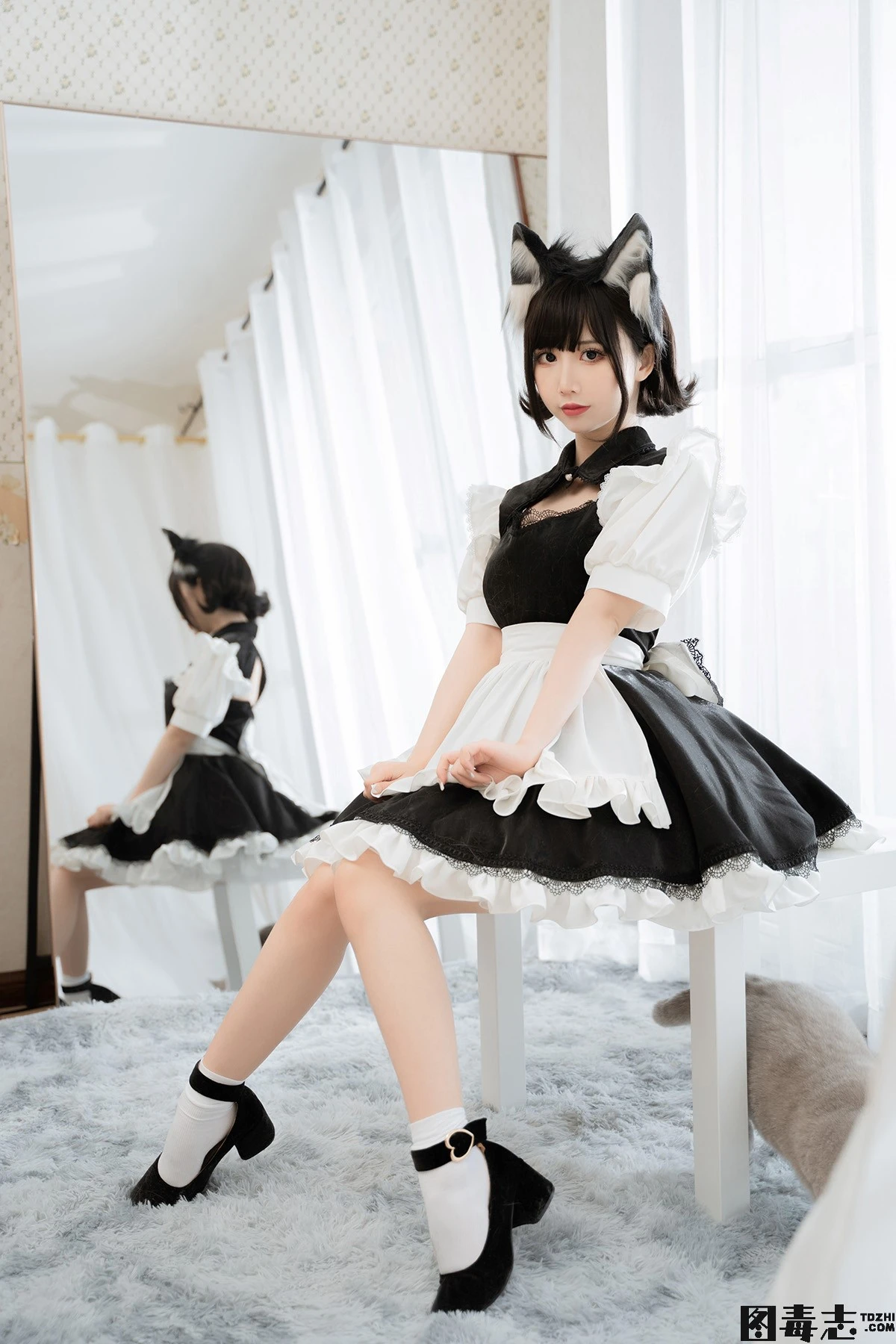 [面饼仙儿] NO.105 开胸女仆