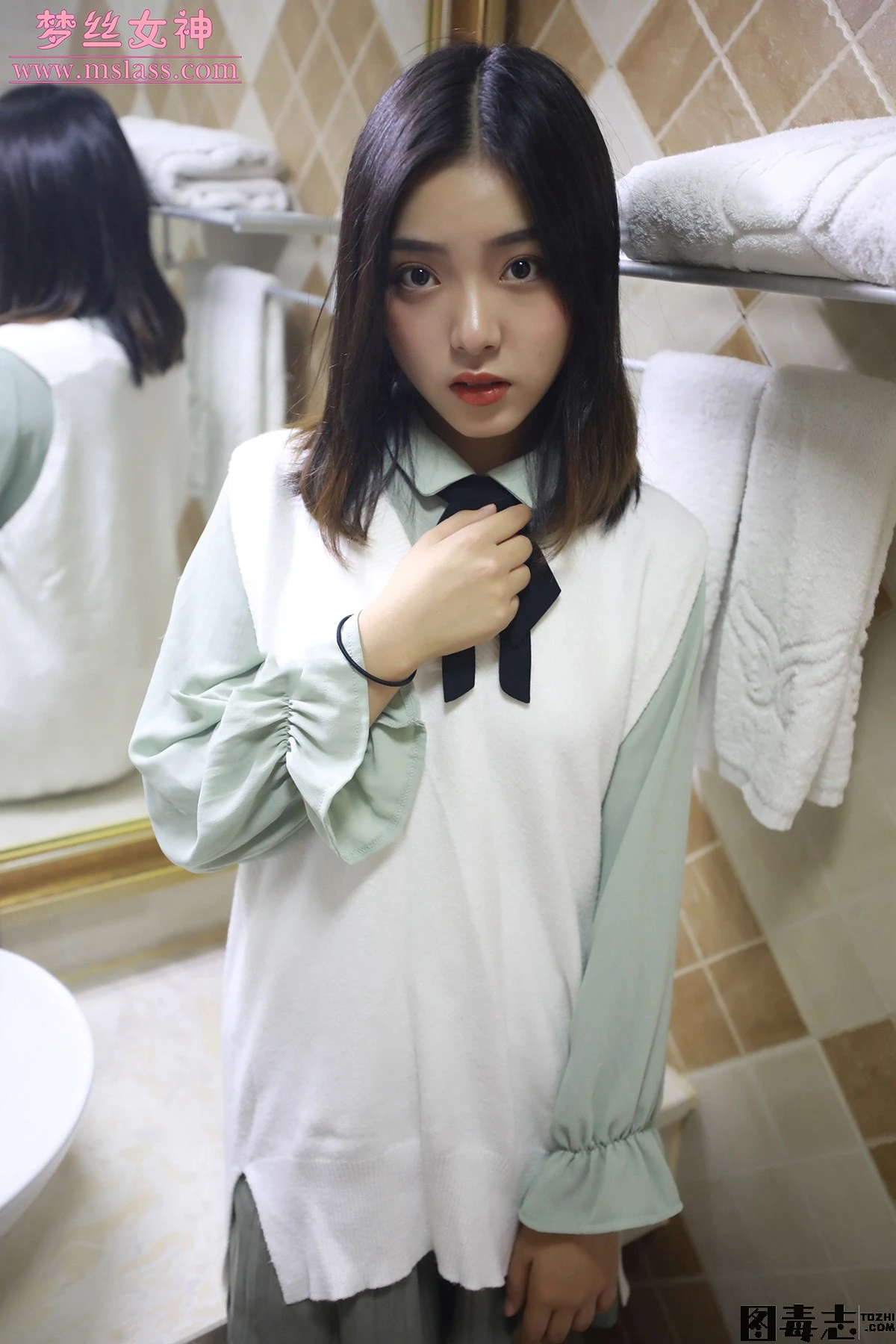 [MSLASS]梦丝女神 – 洋洋 JK裙