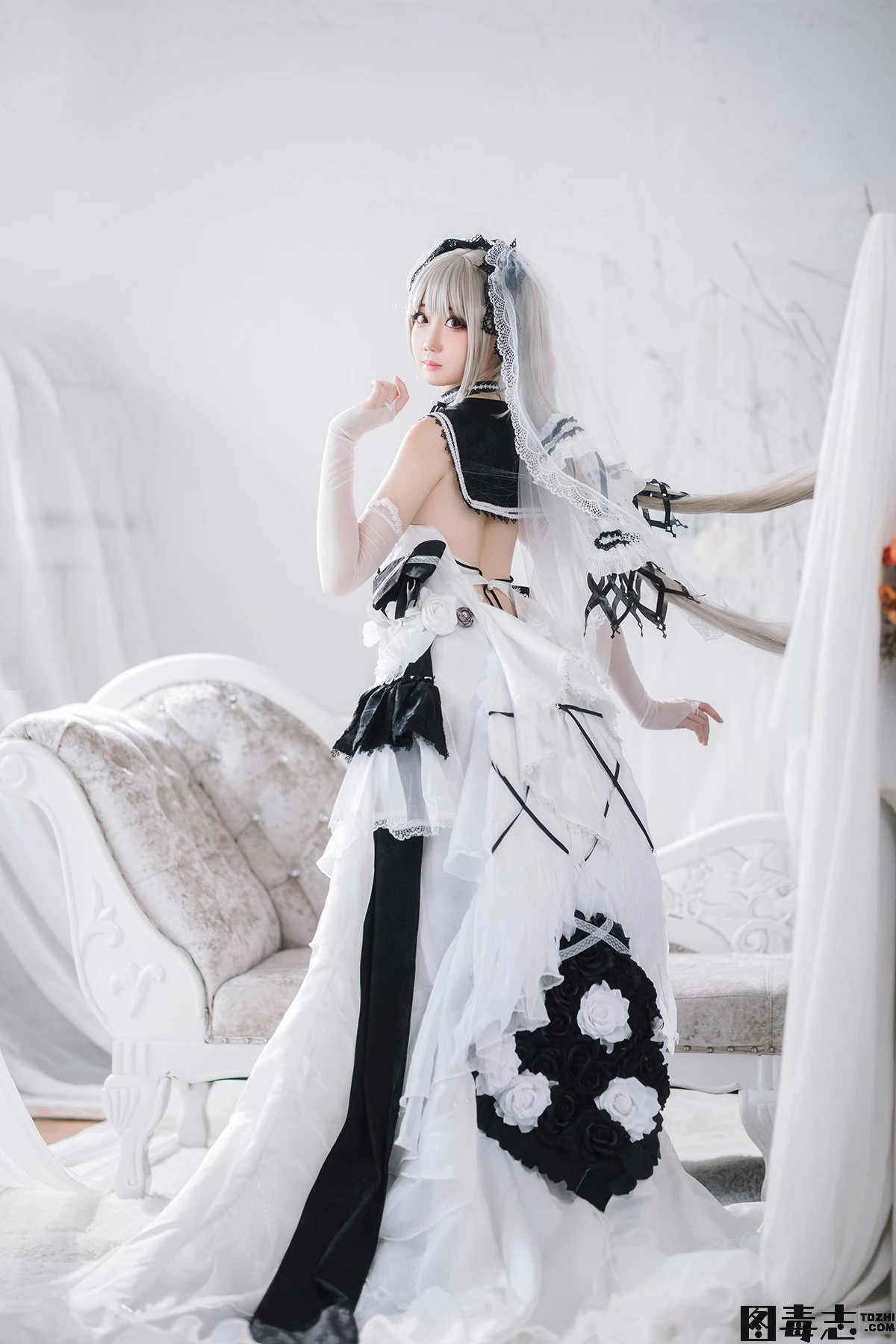 [焖焖碳] 可畏礼服