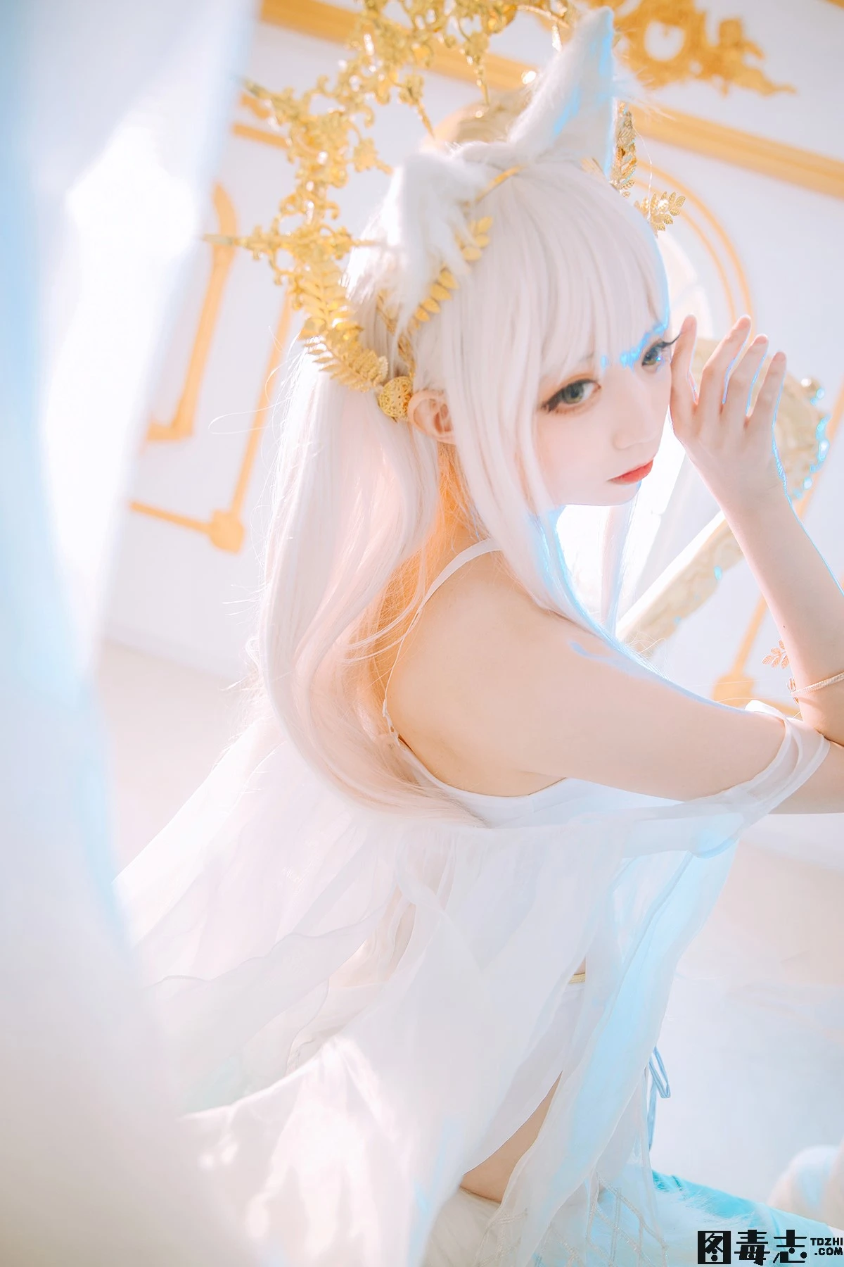 [小野寺地瓜] NO.06 白金泳装