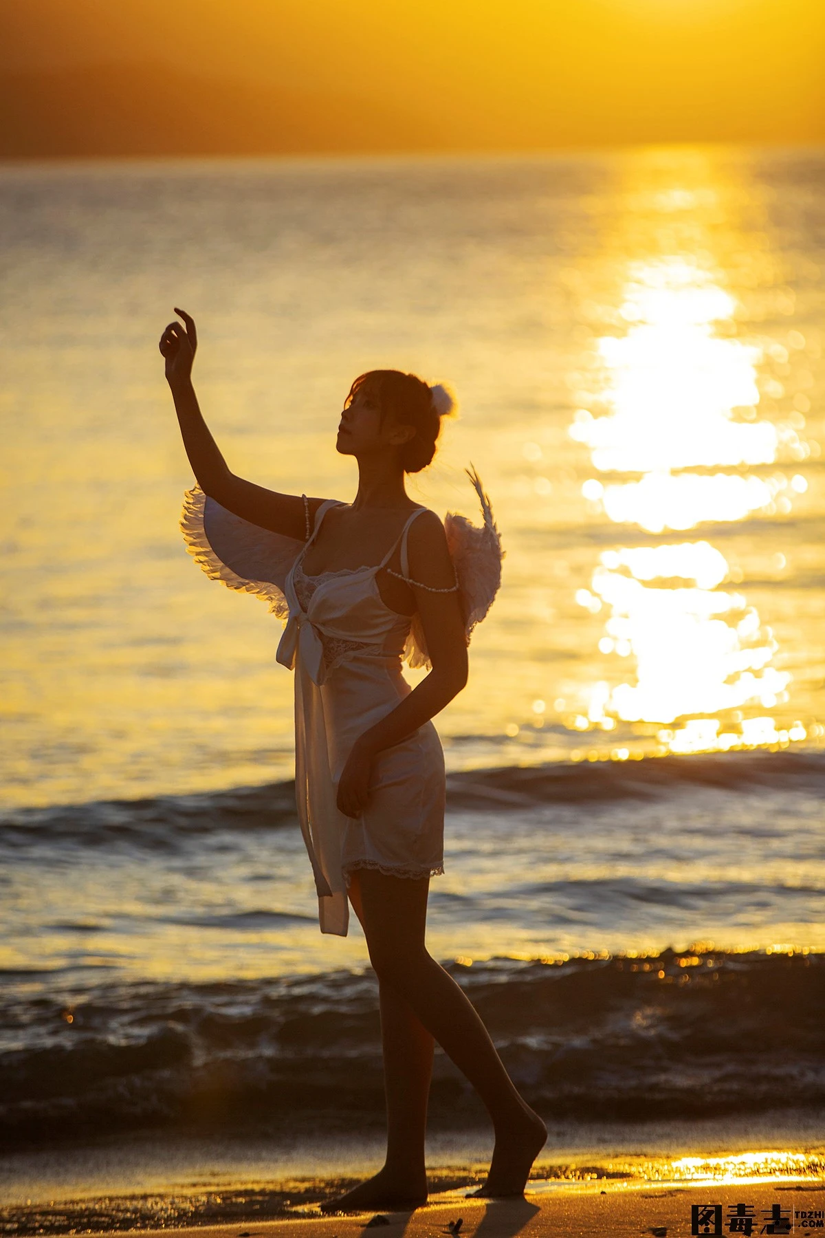 [念雪ww] NO.33 海边神明少女