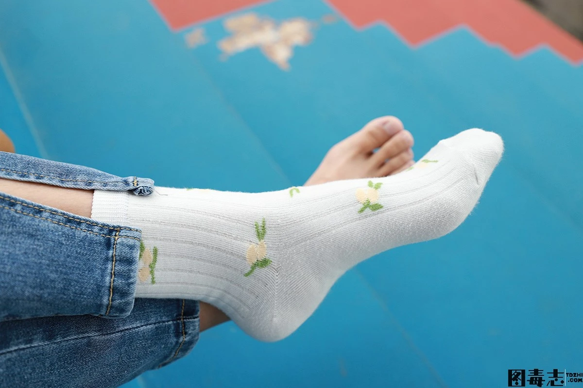 [誉铭传媒] 袜足摄影 2022微信群第十二套作品