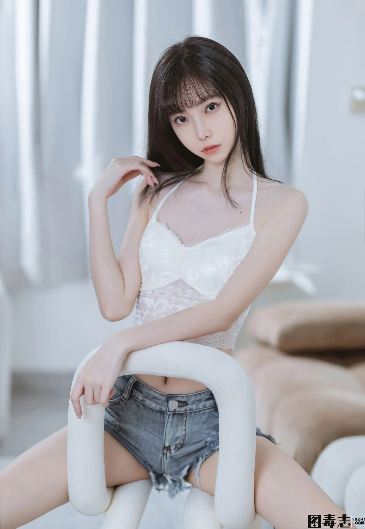 [许岚LAN(叁月life)] 清纯吊带